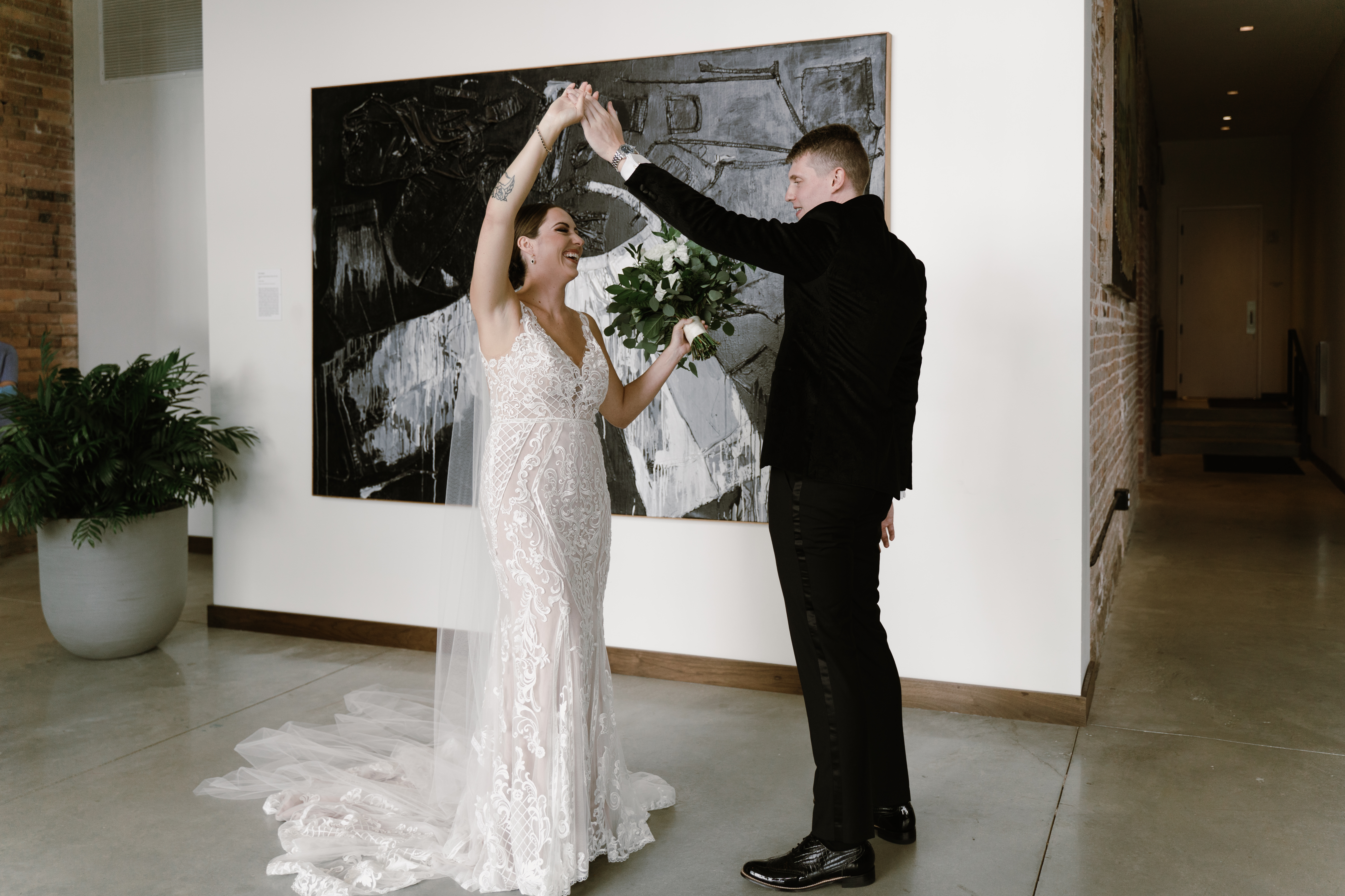 hotel haya ybor city modern wedding